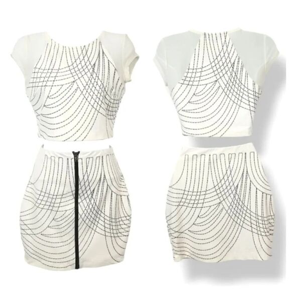 NEW Bebe 2 PC Mesh Glitter Strech Bodycon Top and Skirt in Off White/Ivory XS - Picture 3 of 13